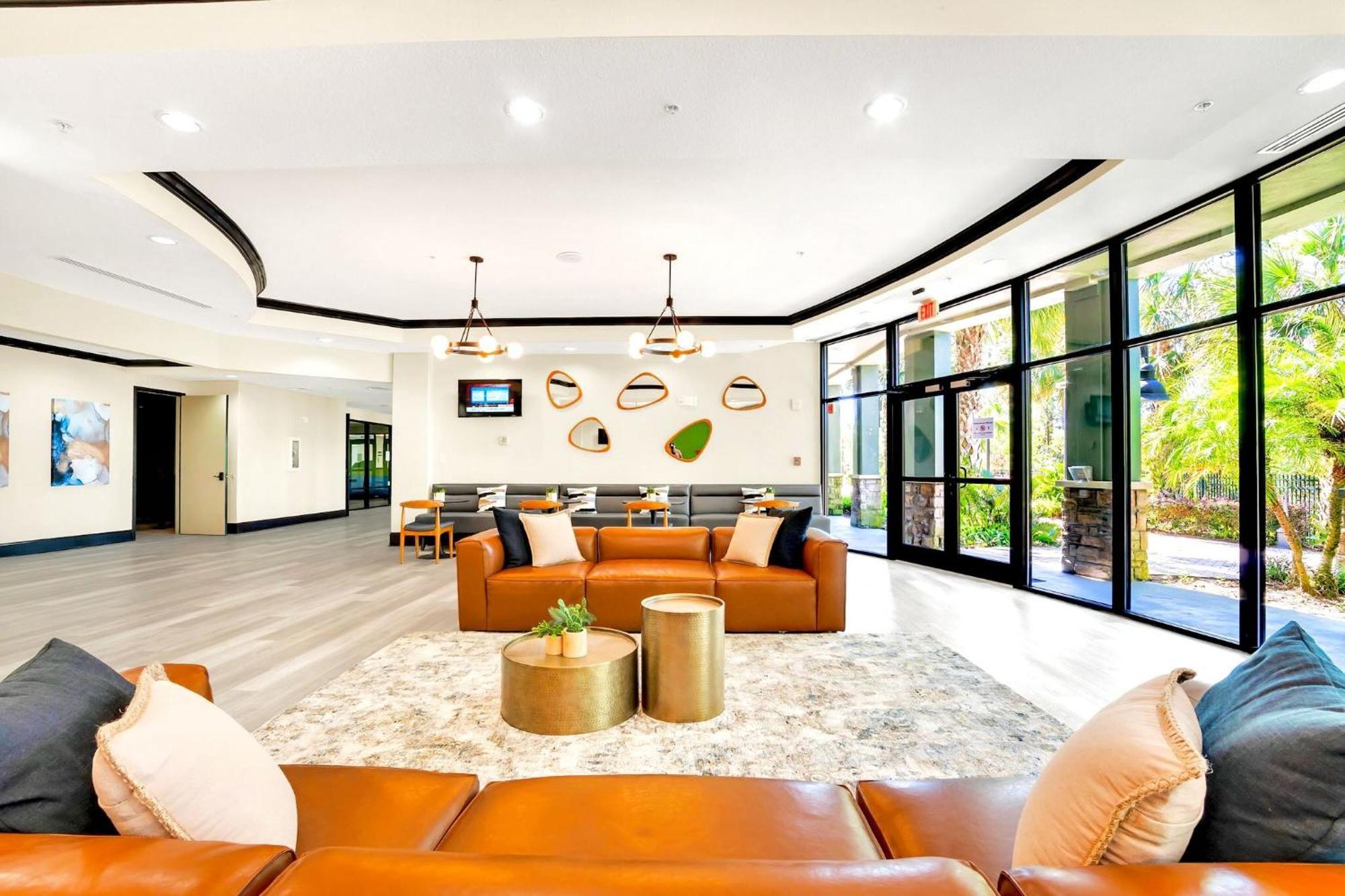 Spacious 2Br Condo With Pool & Hot Tub, Near Disney! ออร์ลันโด ภายนอก รูปภาพ