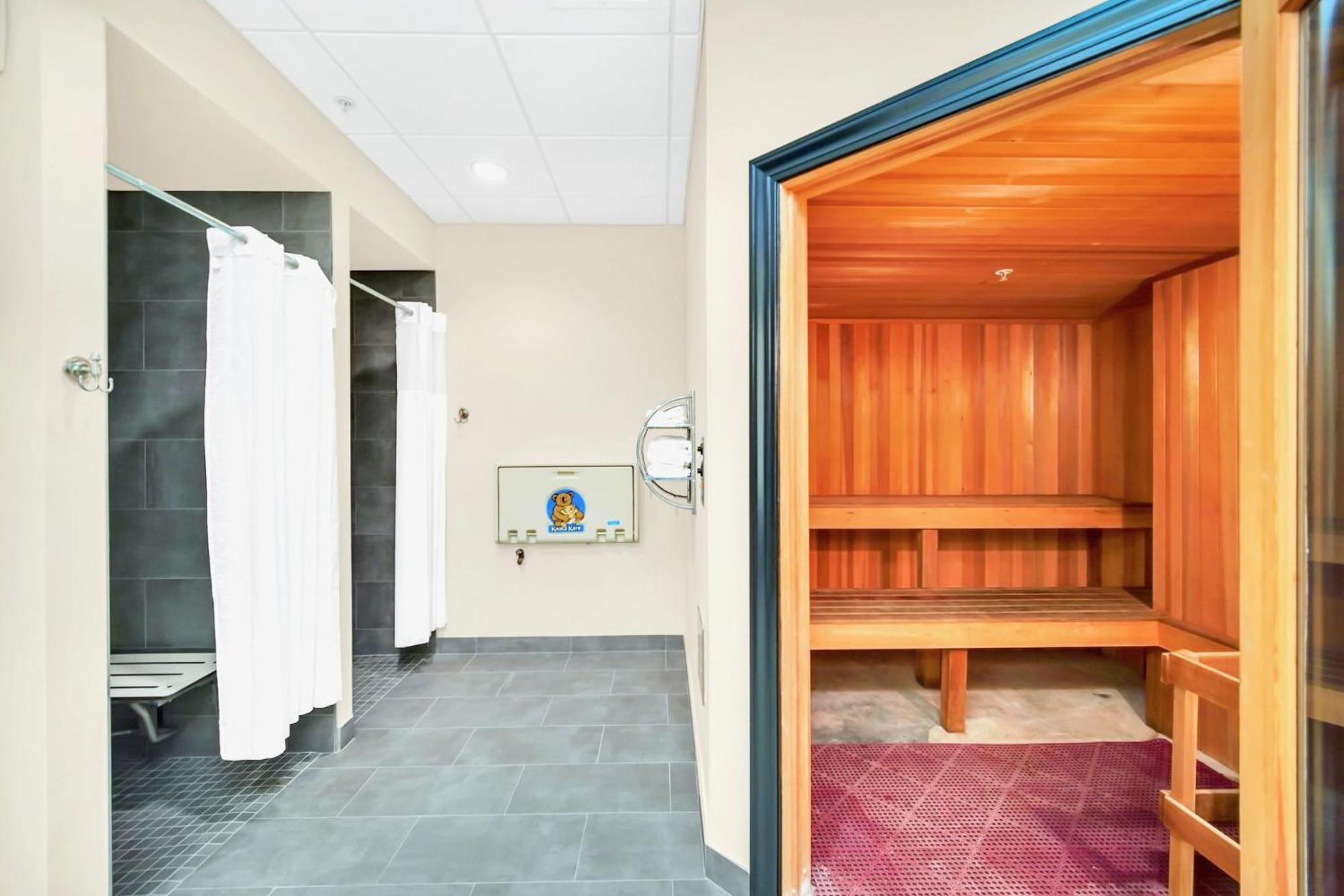 Spacious 2Br Condo With Pool & Hot Tub, Near Disney! ออร์ลันโด ภายนอก รูปภาพ